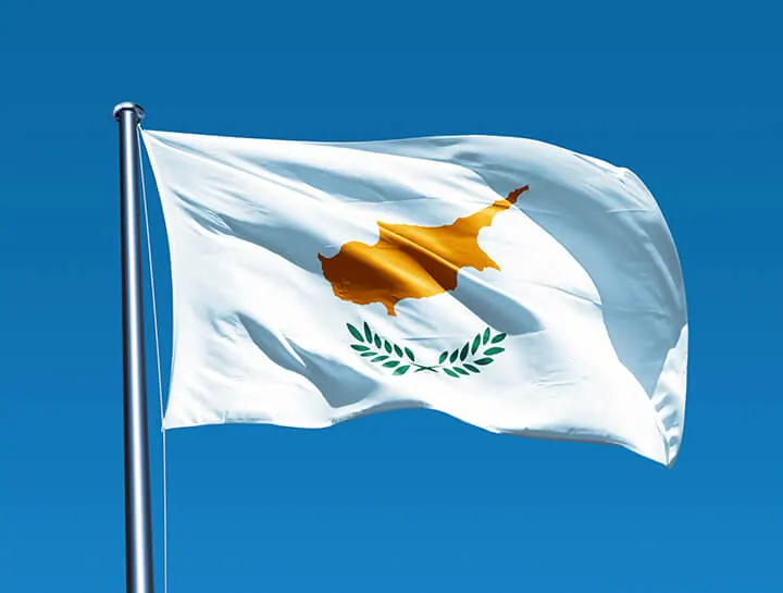 green white and red flag